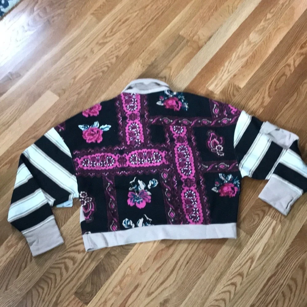 NWT Free People Overlapped Printed Sweatshirt Size Large